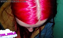 POV видео на чукане на лицето и свършване в устата от приятелката