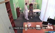 Spion cam sex med en sexet ebony patient Jasmine Webb