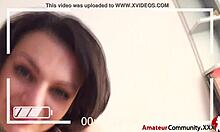 Бринета аматерка задиркује у домаћем видеу са поцепаном одећом